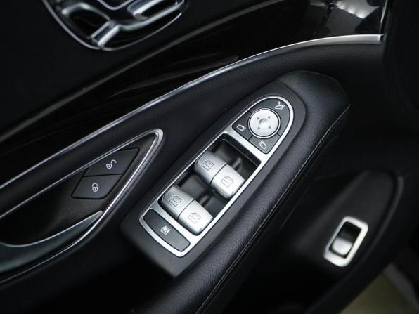 Mercedes-Benz S-Класс VI (W222 C217) Рестайлинг с пробегом 2018 года, цена 4 557 077 рублей, 159175 км, седан, Автокод Объявления