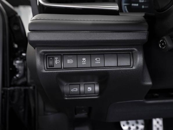Toyota Camry IX (XV80) China Market с пробегом 2026 года, цена 4 400 000 рублей, 50 км, седан, Автокод Объявления
