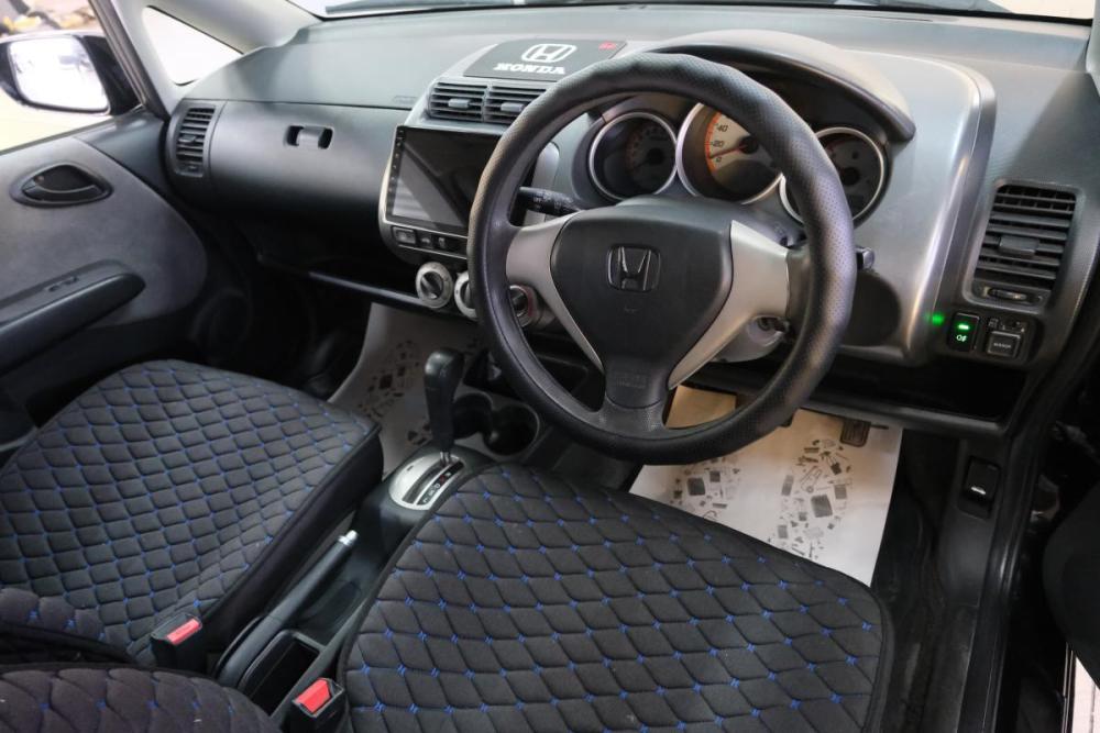 Honda Fit I Омск  - изображение 10