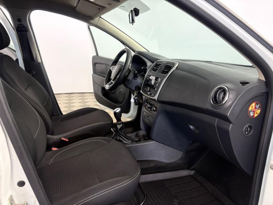 Renault Logan II Рестайлинг Борисоглебск  - изображение 12