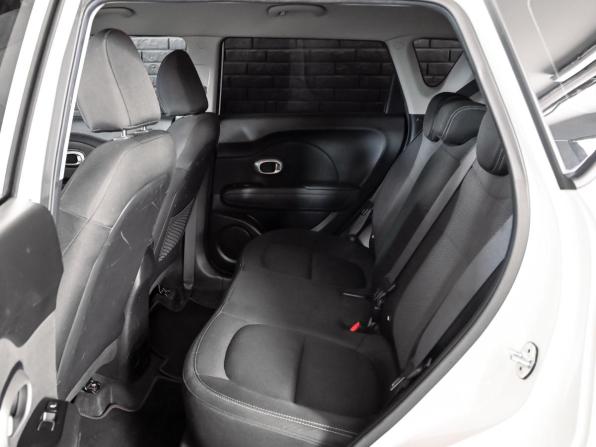 Kia Soul II Рестайлинг с пробегом 2018 года, цена 1 599 000 рублей, 118812 км, хэтчбек, Автокод Объявления
