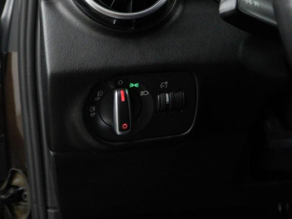 Audi A1 I (8X) с пробегом 2011 года, цена 1 049 050 рублей, 149560 км, хэтчбек, Автокод Объявления