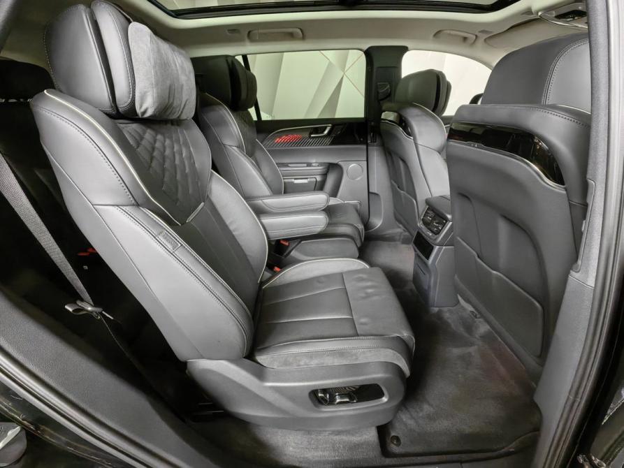 Hongqi E-HS9 Москва  - изображение 14