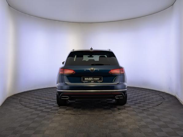 Volkswagen Touareg III с пробегом 2022 года, цена 7 600 000 рублей, 39500 км, внедорожник, Автокод Объявления