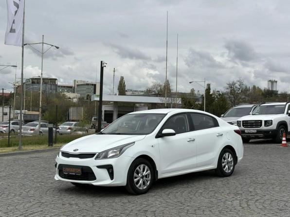 Kia Rio IV с пробегом 2017 года, цена 1 050 000 рублей, 192584 км, седан, Автокод Объявления