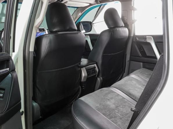 Toyota Land Cruiser Prado 150 Series с пробегом 2010 года, цена 2 399 000 рублей, 299862 км, внедорожник, Автокод Объявления