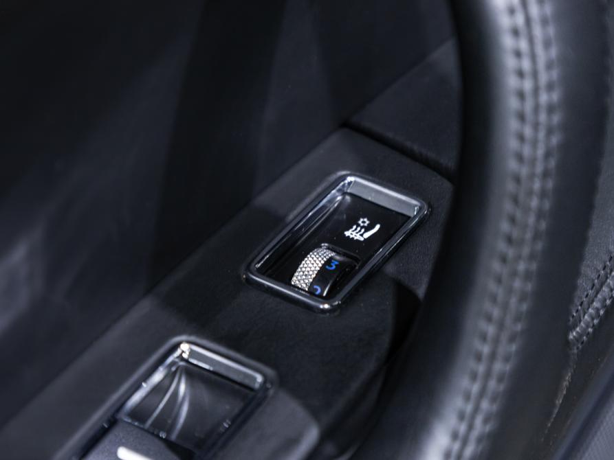 Bentley Continental Flying Spur Санкт-Петербург  - изображение 28