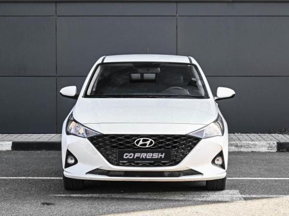 Hyundai Solaris II Рестайлинг с пробегом 2022 года, цена 1 429 000 рублей, 85143 км, седан, Автокод Объявления