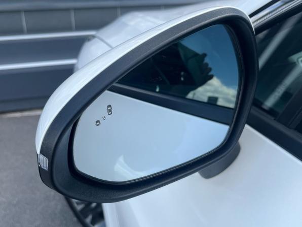 Kia K5 III с пробегом 2021 года, цена 2 730 000 рублей, 62600 км, седан, Автокод Объявления