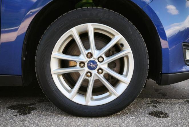 Ford Focus III Рестайлинг с пробегом 2015 года, цена 1 250 000 рублей, 92598 км, хэтчбек, Автокод Объявления