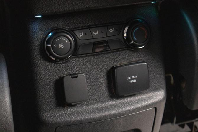 Ford Explorer V с пробегом 2013 года, цена 1 879 000 рублей, 222000 км, внедорожник, Автокод Объявления