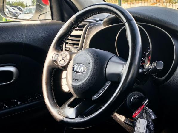 Kia Soul II Рестайлинг с пробегом 2018 года, цена 1 419 000 рублей, 126945 км, хэтчбек, Автокод Объявления