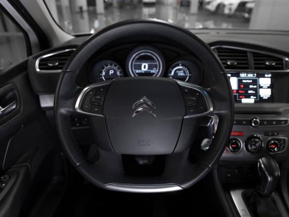 Citroen C4 II Рестайлинг с пробегом 2018 года, цена 1 360 000 рублей, 57662 км, седан, Автокод Объявления