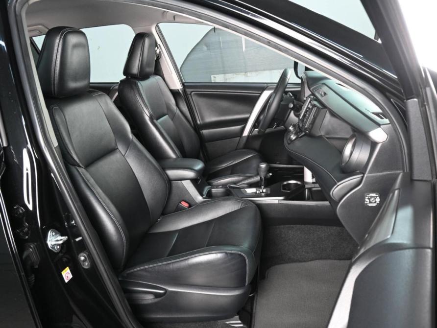 Toyota RAV4 IV (XA40) Рестайлинг Ростов-на-Дону  - изображение 8