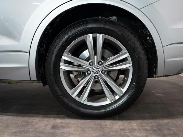Volkswagen Touareg III с пробегом 2018 года, цена 5 400 000 рублей, 88494 км, внедорожник, Автокод Объявления