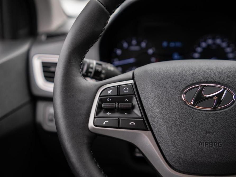 Hyundai Solaris II Сочи  - изображение 16