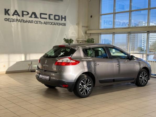 Renault Megane III Рестайлинг с пробегом 2013 года, цена 749 000 рублей, 182000 км, хэтчбек, Автокод Объявления