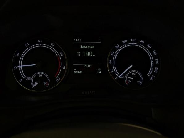 Skoda Rapid II с пробегом 2022 года, цена 1 799 000 рублей, 53946 км, лифтбек, Автокод Объявления