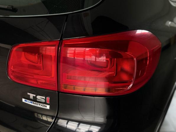 Volkswagen Tiguan I Рестайлинг с пробегом 2015 года, цена 1 270 000 рублей, 177798 км, внедорожник, Автокод Объявления