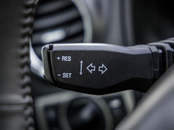 Opel Antara I Рестайлинг с пробегом 2014 года, цена 1 398 000 рублей, 91203 км, внедорожник, Автокод Объявления