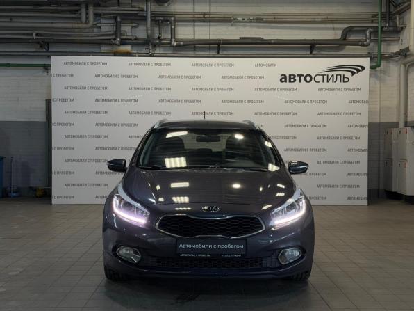 Kia Ceed II с пробегом 2014 года, цена 1 049 000 рублей, 178000 км, универсал, Автокод Объявления
