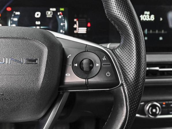 BAIC U5 Plus с пробегом 2023 года, цена 1 315 000 рублей, 35692 км, седан, Автокод Объявления