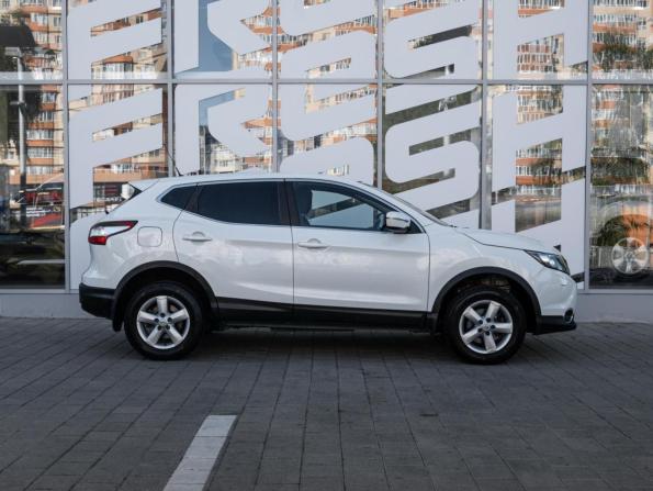 Nissan Qashqai II с пробегом 2014 года, цена 1 426 000 рублей, 130932 км, внедорожник, Автокод Объявления