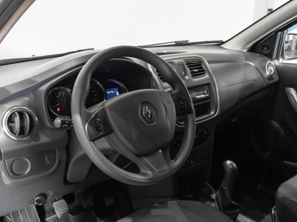 Renault Sandero II с пробегом 2017 года, цена 850 100 рублей, 72239 км, хэтчбек, Автокод Объявления