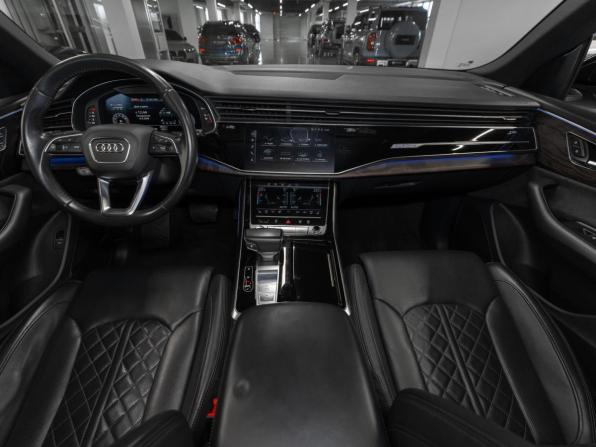 Audi Q8 I (4M) с пробегом 2018 года, цена 5 250 000 рублей, 187093 км, внедорожник, Автокод Объявления