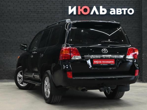 Toyota Land Cruiser 200 Series Рестайлинг 1 с пробегом 2012 года, цена 3 540 000 рублей, 292238 км, внедорожник, Автокод Объявления
