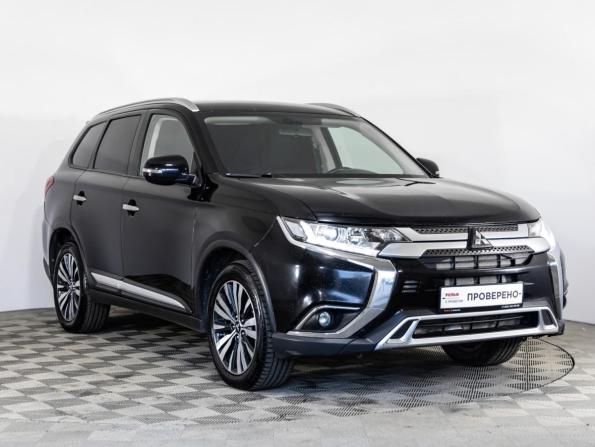 Mitsubishi Outlander III Рестайлинг 3 с пробегом 2020 года, цена 1 649 000 рублей, 202372 км, внедорожник, Автокод Объявления