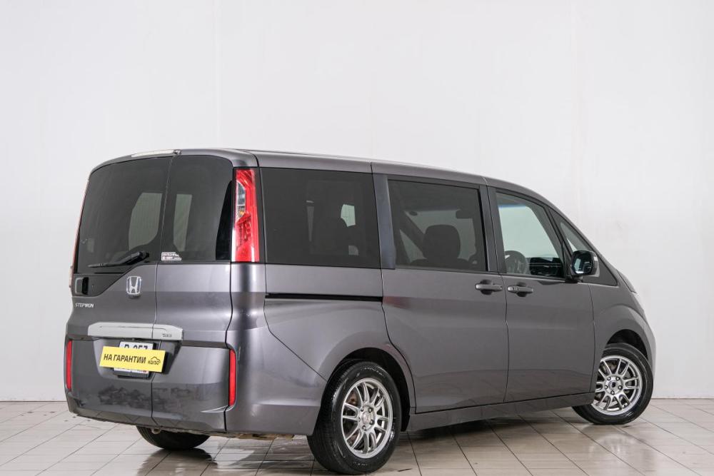 Honda Stepwgn V Рестайлинг Красноярск  - изображение 7