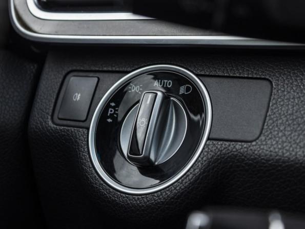 Mercedes-Benz E-Класс IV (W212 S212 C207) Рестайлинг с пробегом 2015 года, цена 2 319 000 рублей, 178027 км, седан, Автокод Объявления
