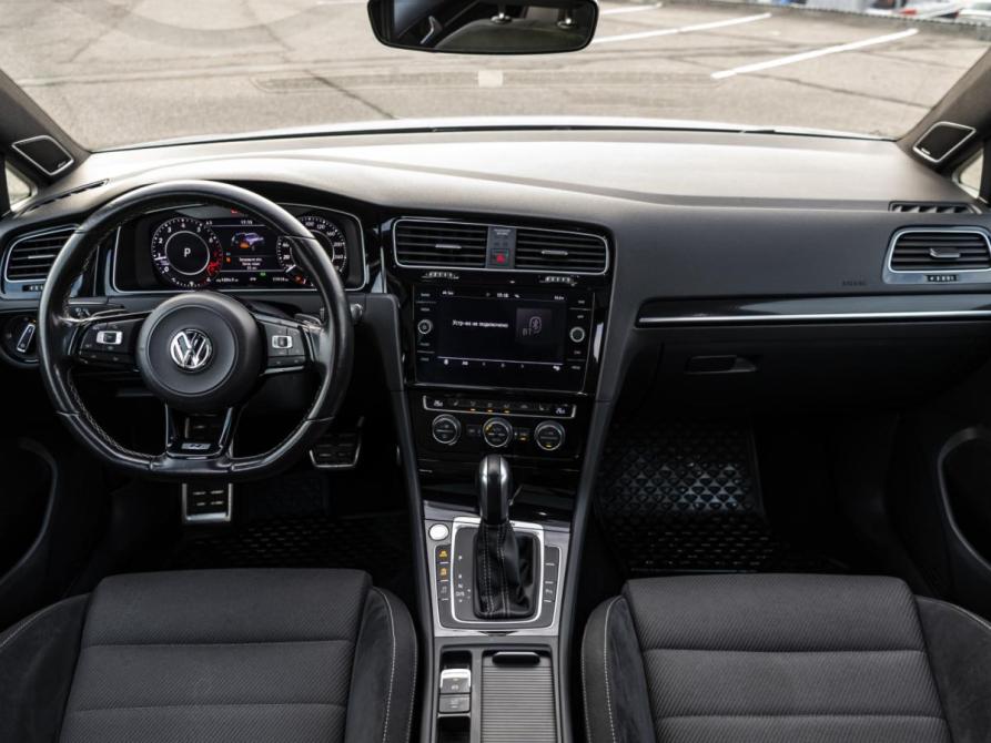 Volkswagen Golf R VII Рестайлинг Москва  - изображение 13