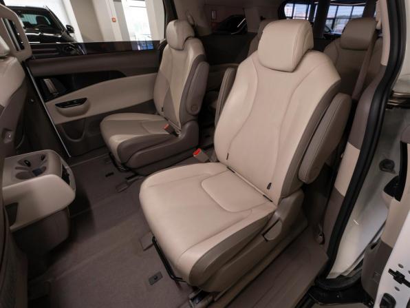 Kia Carnival IV с пробегом 2022 года, цена 3 990 000 рублей, 79479 км, минивэн, Автокод Объявления