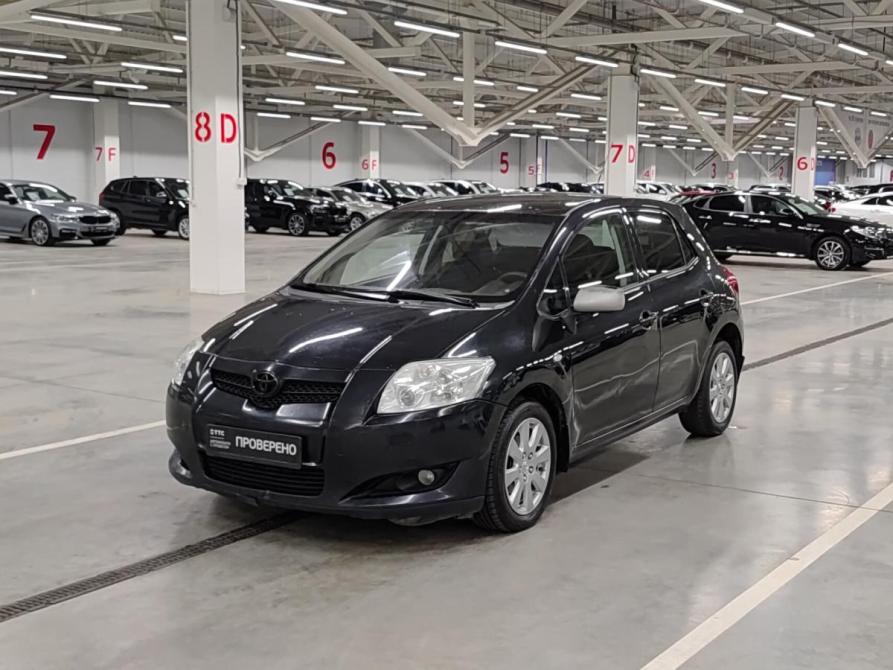 Toyota Auris I Казань  - изображение 1