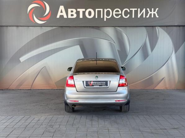 Skoda Octavia II (A5) Рестайлинг с пробегом 2013 года, цена 759 000 рублей, 177023 км, универсал, Автокод Объявления