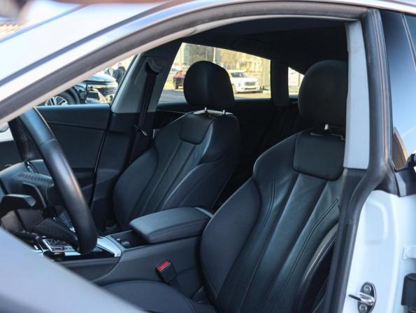 Audi A5 II (F5) Рестайлинг с пробегом 2021 года, цена 4 350 000 рублей, 72013 км, лифтбек, Автокод Объявления