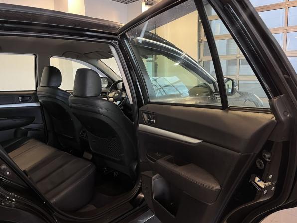 Subaru Outback IV с пробегом 2012 года, цена 1 564 000 рублей, 190458 км, универсал, Автокод Объявления