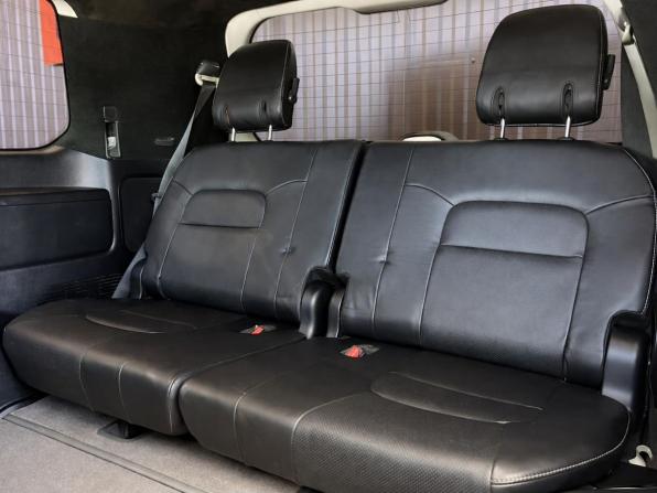 Toyota Land Cruiser 200 Series Рестайлинг 1 с пробегом 2012 года, цена 3 300 000 рублей, 213531 км, внедорожник, Автокод Объявления