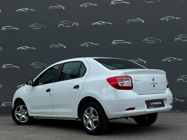 Renault Logan II Рестайлинг с пробегом 2019 года, цена 719 700 рублей, 125571 км, седан, Автокод Объявления