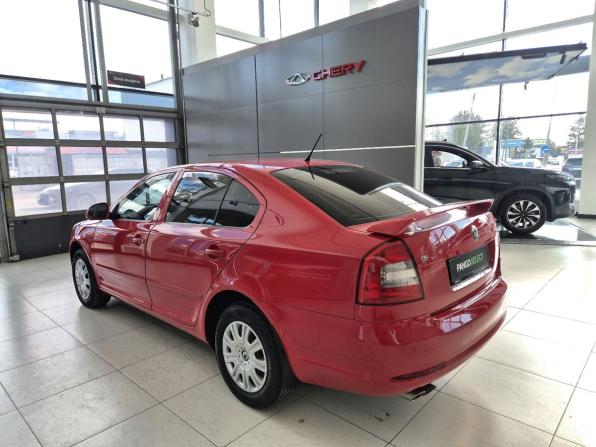 Skoda Octavia II (A5) Рестайлинг с пробегом 2011 года, цена 869 000 рублей, 225092 км, лифтбек, Автокод Объявления