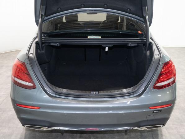 Mercedes-Benz E-Класс V (W213 S213 C238) с пробегом 2019 года, цена 2 650 000 рублей, 101900 км, седан, Автокод Объявления