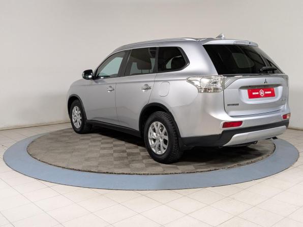 Mitsubishi Outlander III Рестайлинг с пробегом 2014 года, цена 1 599 500 рублей, 178000 км, внедорожник, Автокод Объявления