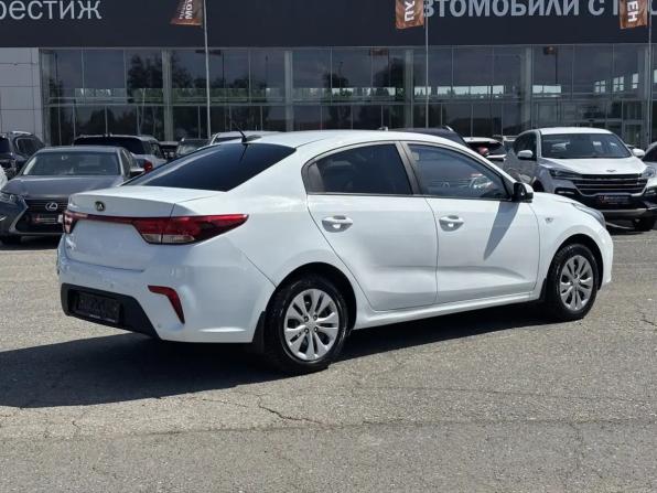 Kia Rio IV с пробегом 2018 года, цена 919 000 рублей, 133000 км, седан, Автокод Объявления