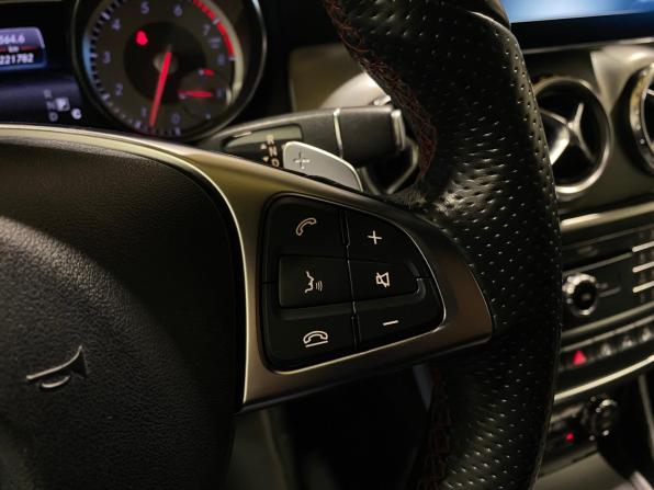 Mercedes-Benz GLA I (X156) с пробегом 2016 года, цена 2 000 000 рублей, 221782 км, внедорожник, Автокод Объявления