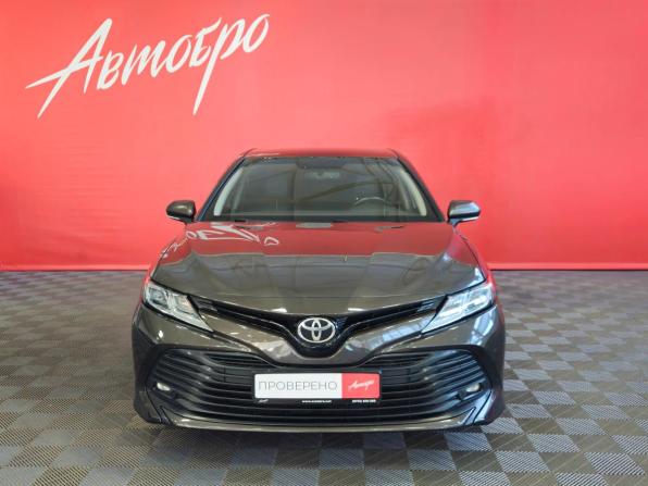Toyota Camry VIII (XV70) с пробегом 2019 года, цена 2 060 000 рублей, 195928 км, седан, Автокод Объявления