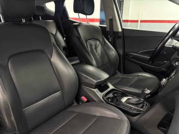 Hyundai Santa Fe III с пробегом 2012 года, цена 1 650 000 рублей, 223000 км, внедорожник, Автокод Объявления