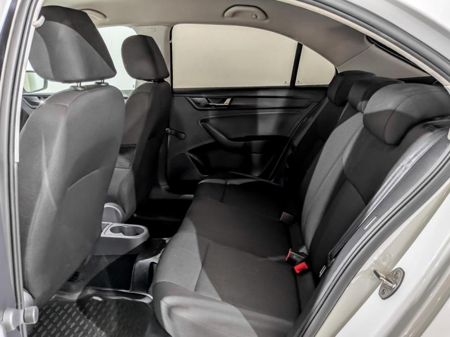 Skoda Rapid I Рестайлинг Химки  - изображение 12