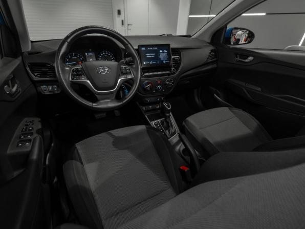 Hyundai Solaris II Рестайлинг с пробегом 2021 года, цена 1 695 000 рублей, 83577 км, седан, Автокод Объявления